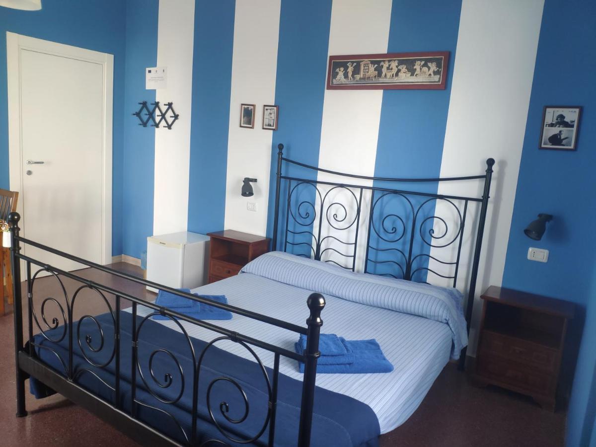 B&B De Angelis Marina di Ginosa ภายนอก รูปภาพ